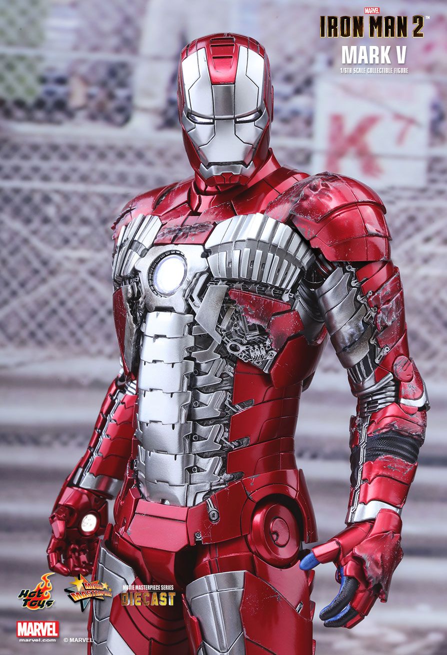 Iron Man Mark V  Sixth Scale Figure by Hot Toys  DIECAST Movie Masterpiece Series 